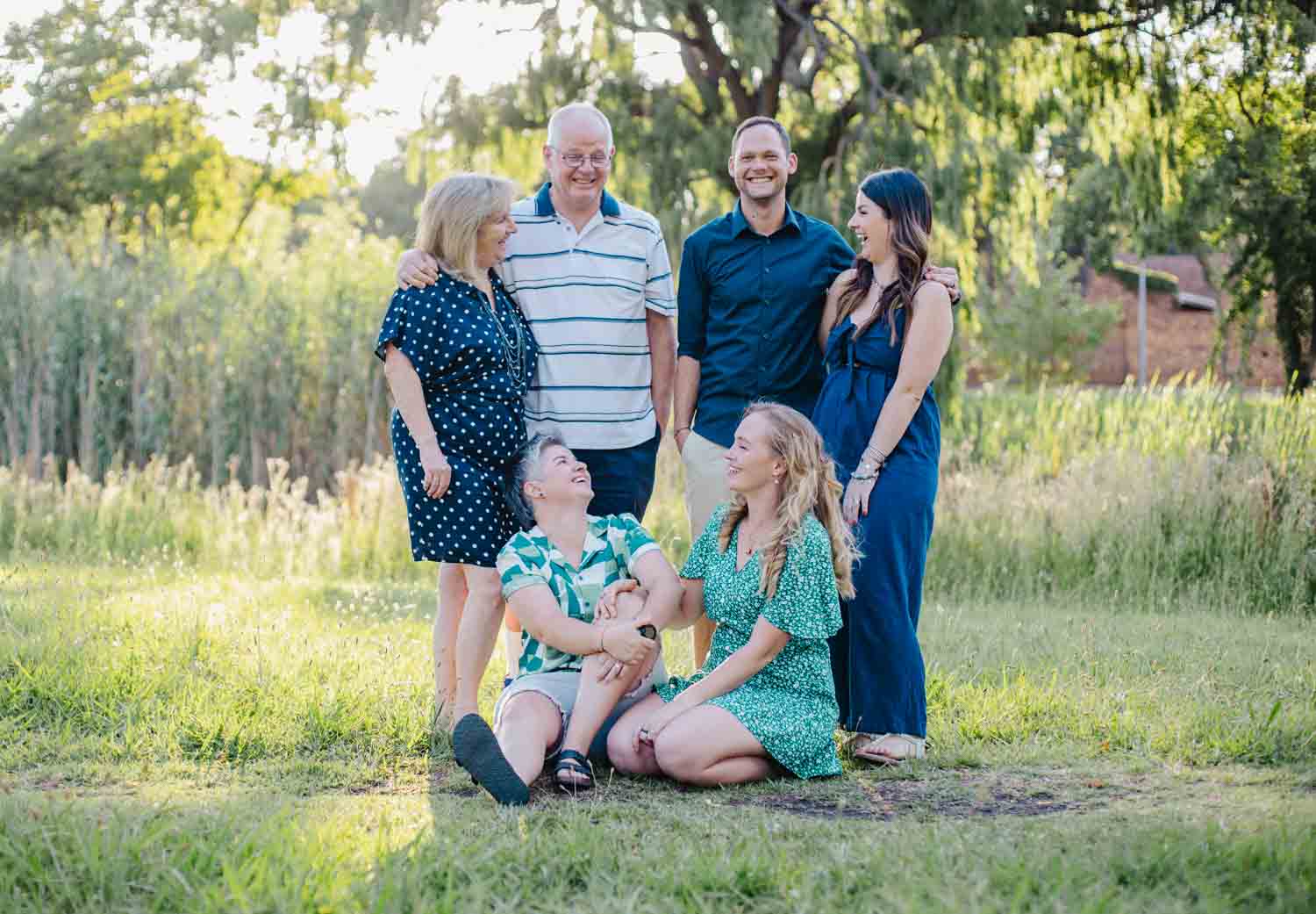 outdoor family photo ideas for spring