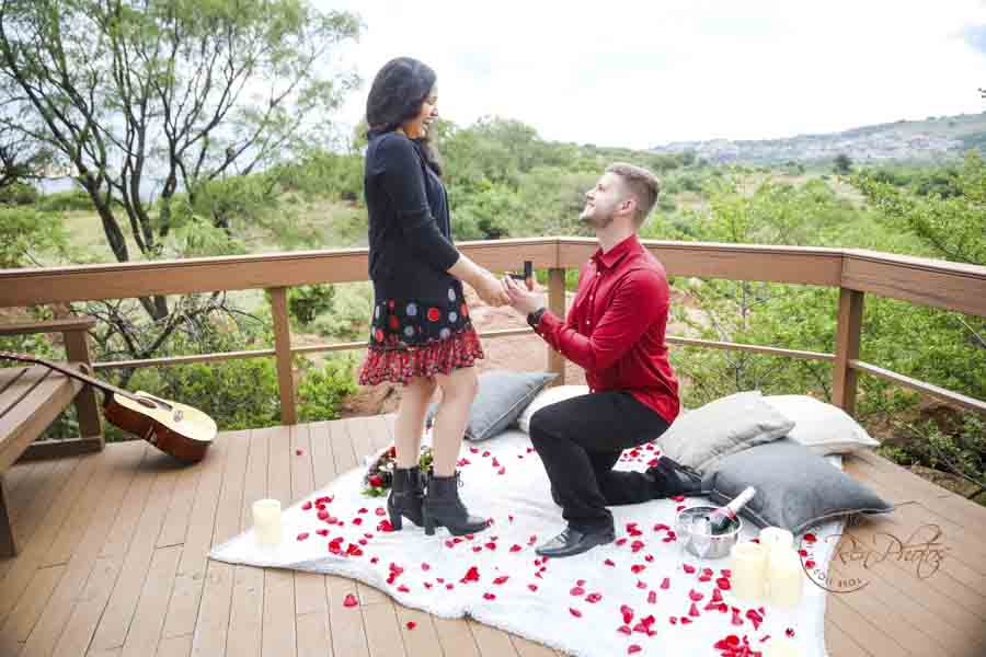 marriage proposal photoshoot