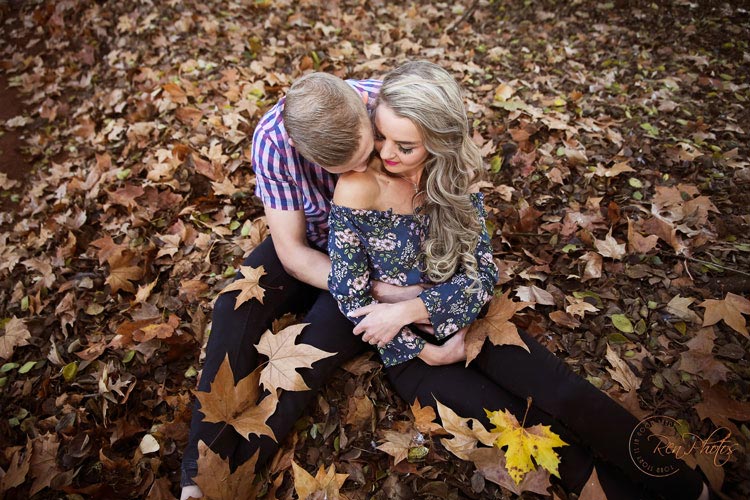 engagement photoshoot poses