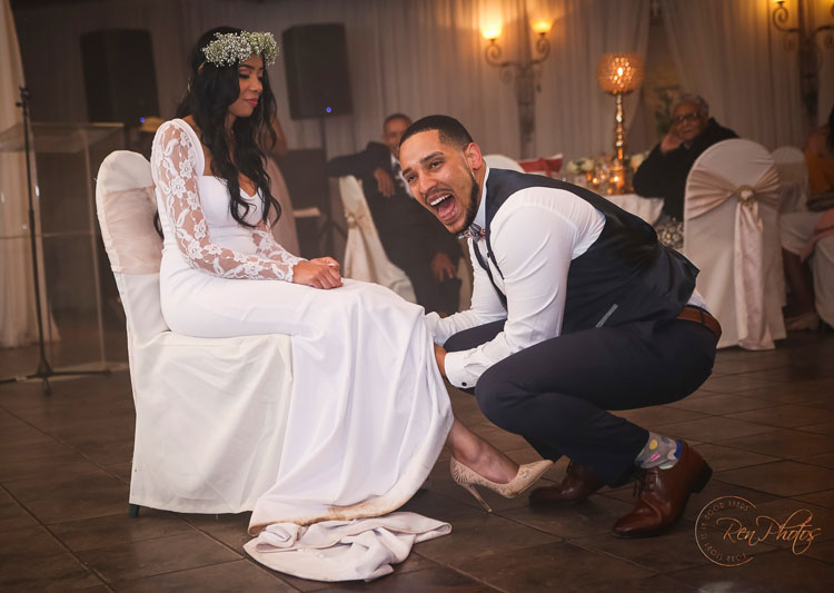 wedding day photo moments