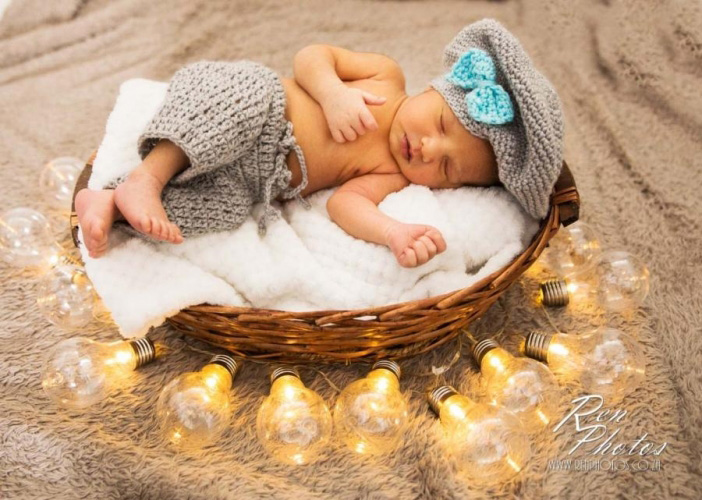 Liam_newborn_shoot__©_Renphotos-23