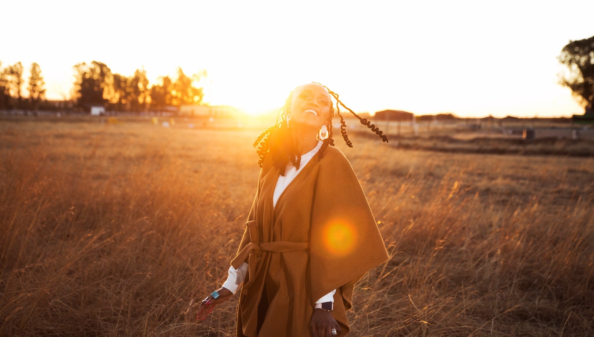 Women's day gift ideas photo- Featured Image