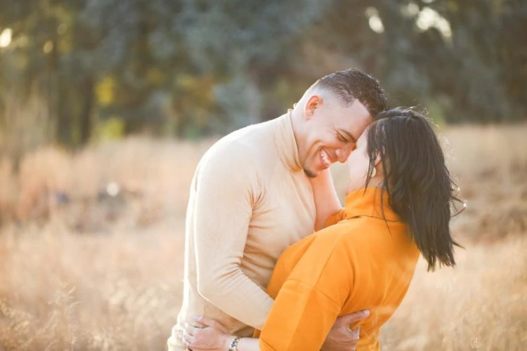 what to wear for a couple photoshoot